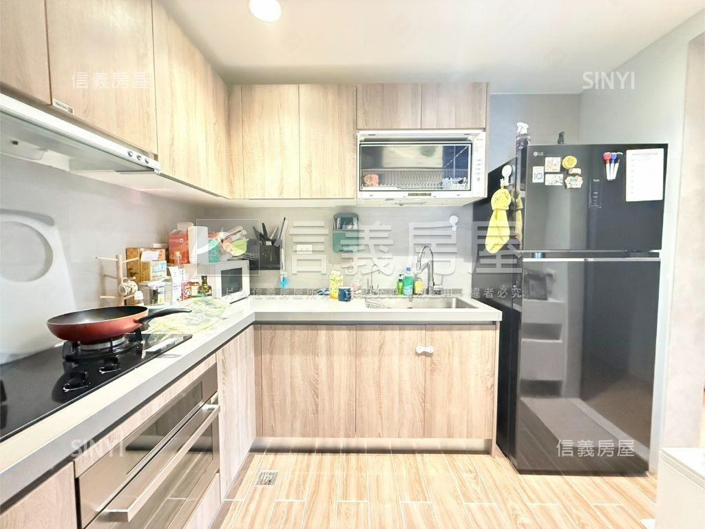 宏普公園１８Ｆ•質感美學房屋室內格局與周邊環境