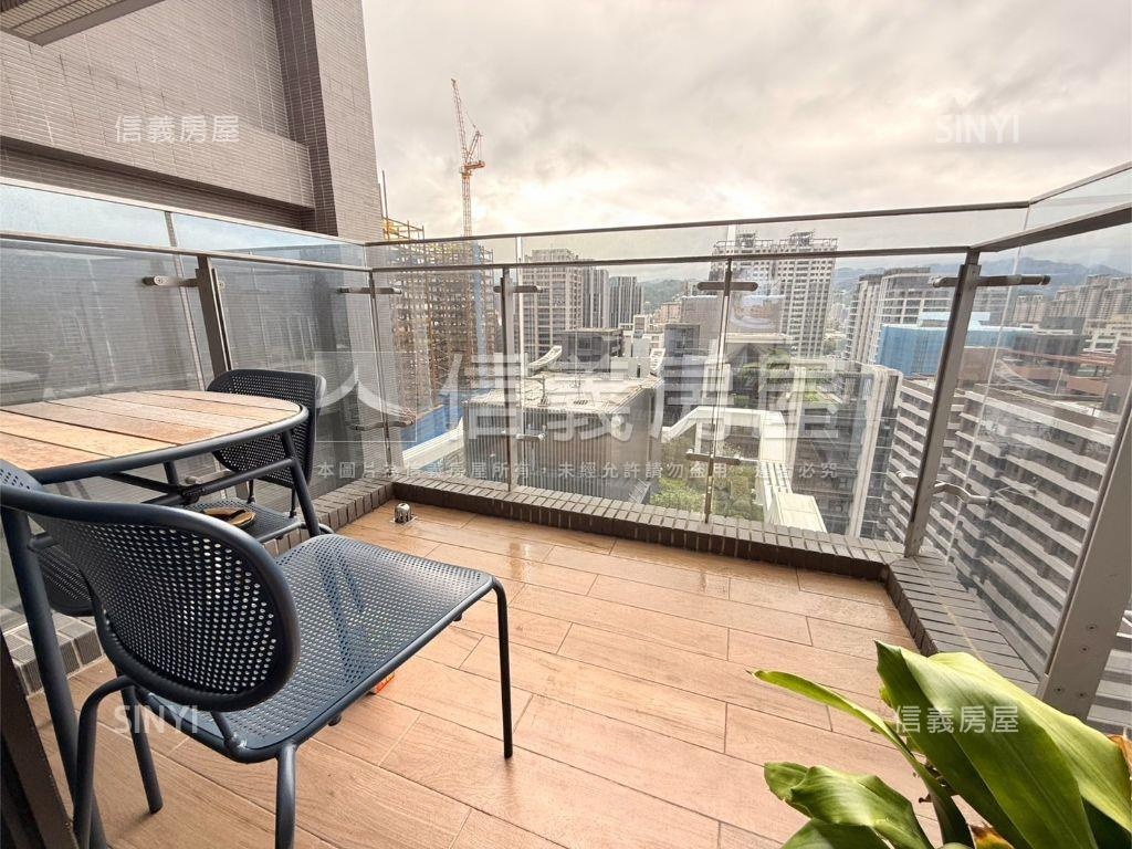 宏普公園１８Ｆ•質感美學房屋室內格局與周邊環境