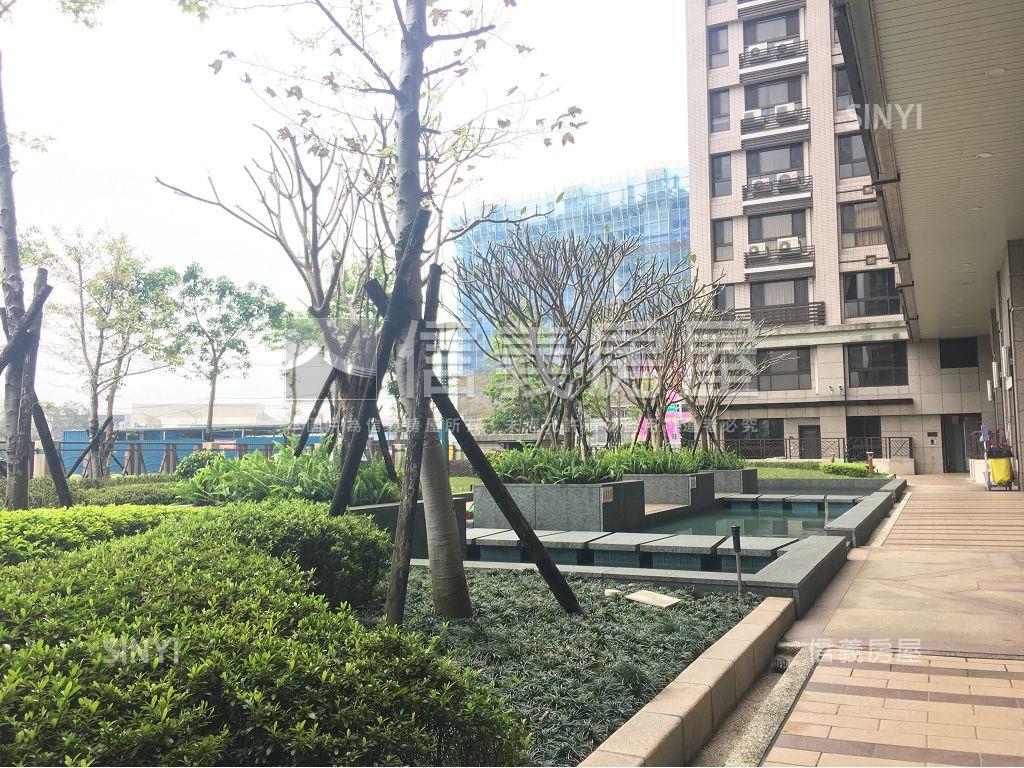 專任稀有３面採光３房車位房屋室內格局與周邊環境