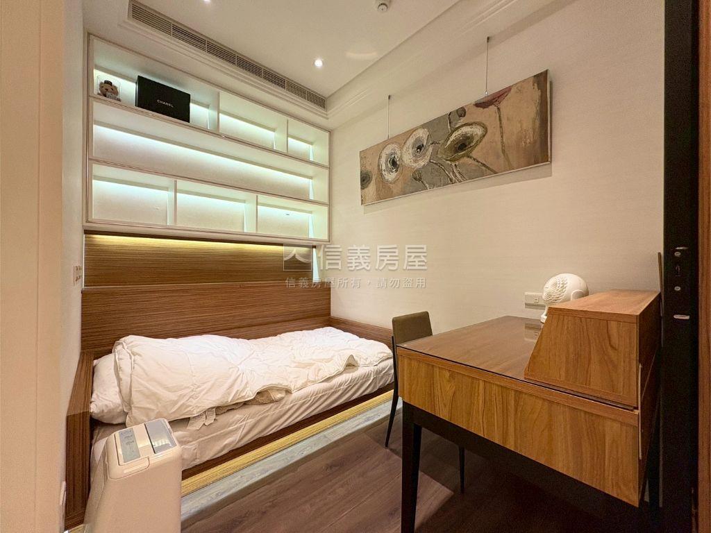 稀有！冠德風尚２房車位房屋室內格局與周邊環境