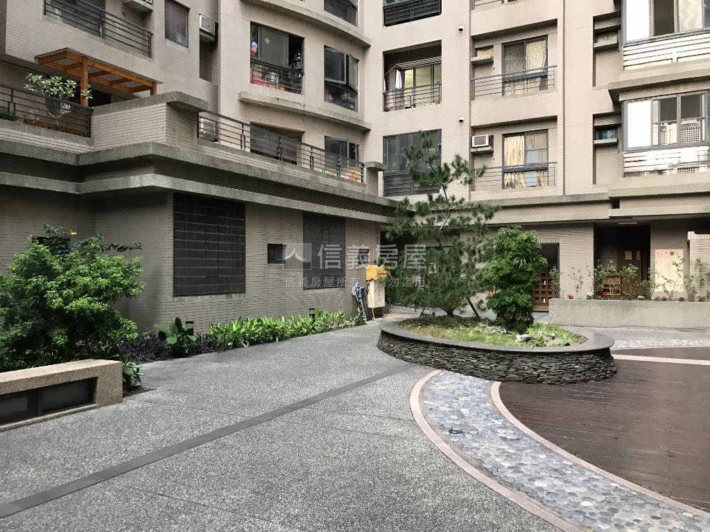 專任城市之星三房平車房屋室內格局與周邊環境