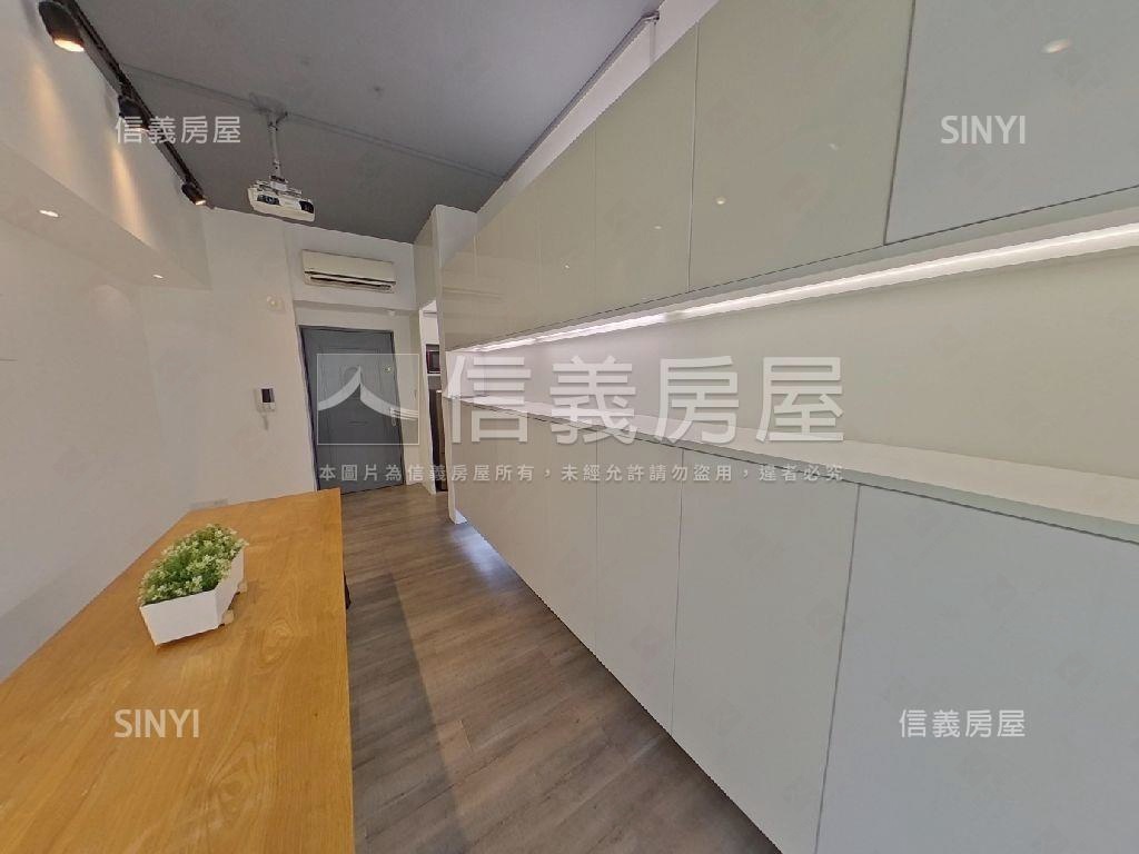 捷運南京復興住辦坡車房屋室內格局與周邊環境