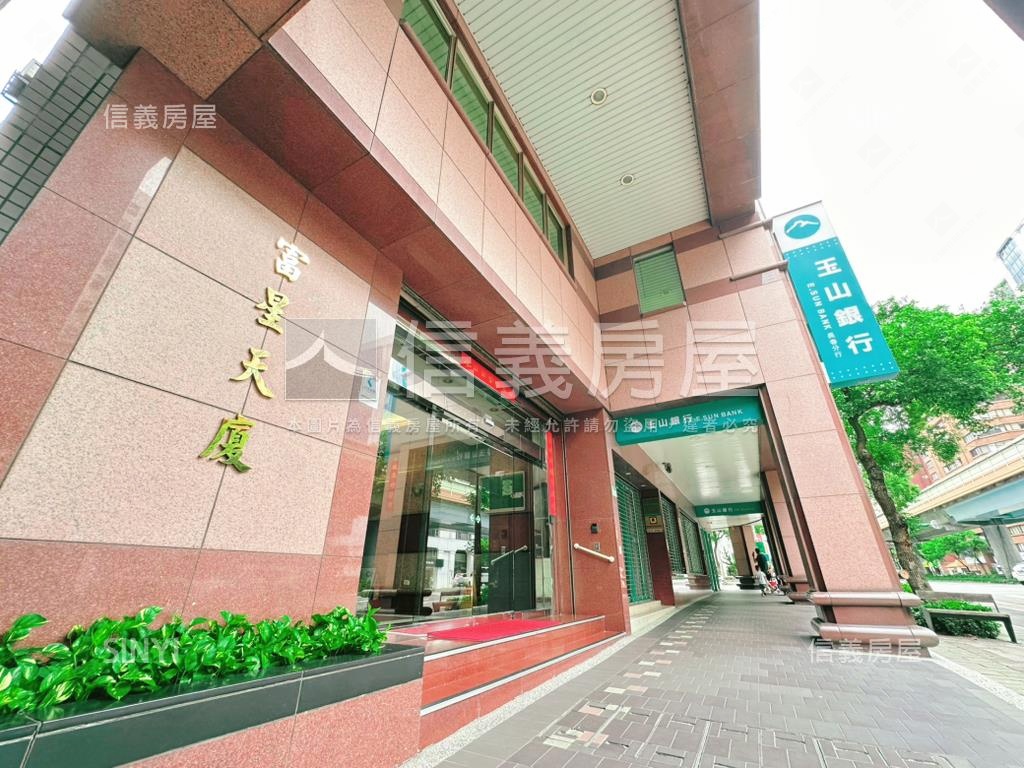 捷運南京復興住辦坡車房屋室內格局與周邊環境