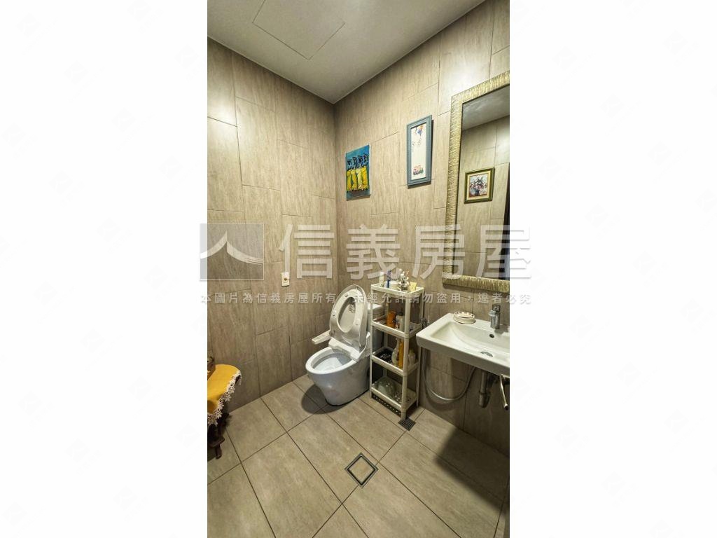 美術館森林系高質感樓店房屋室內格局與周邊環境