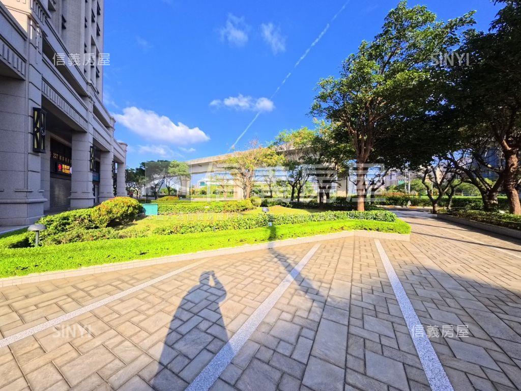 近高鐵寶徠花園面溪景房屋室內格局與周邊環境