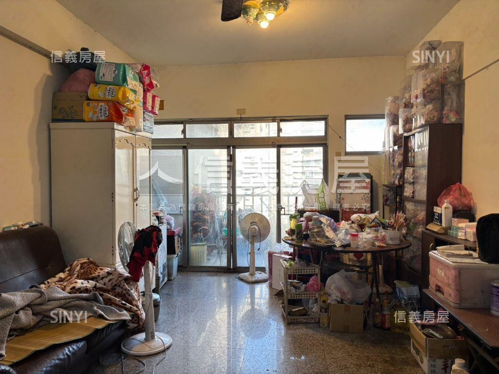 ★陽明果貿新城三房平車★房屋室內格局與周邊環境