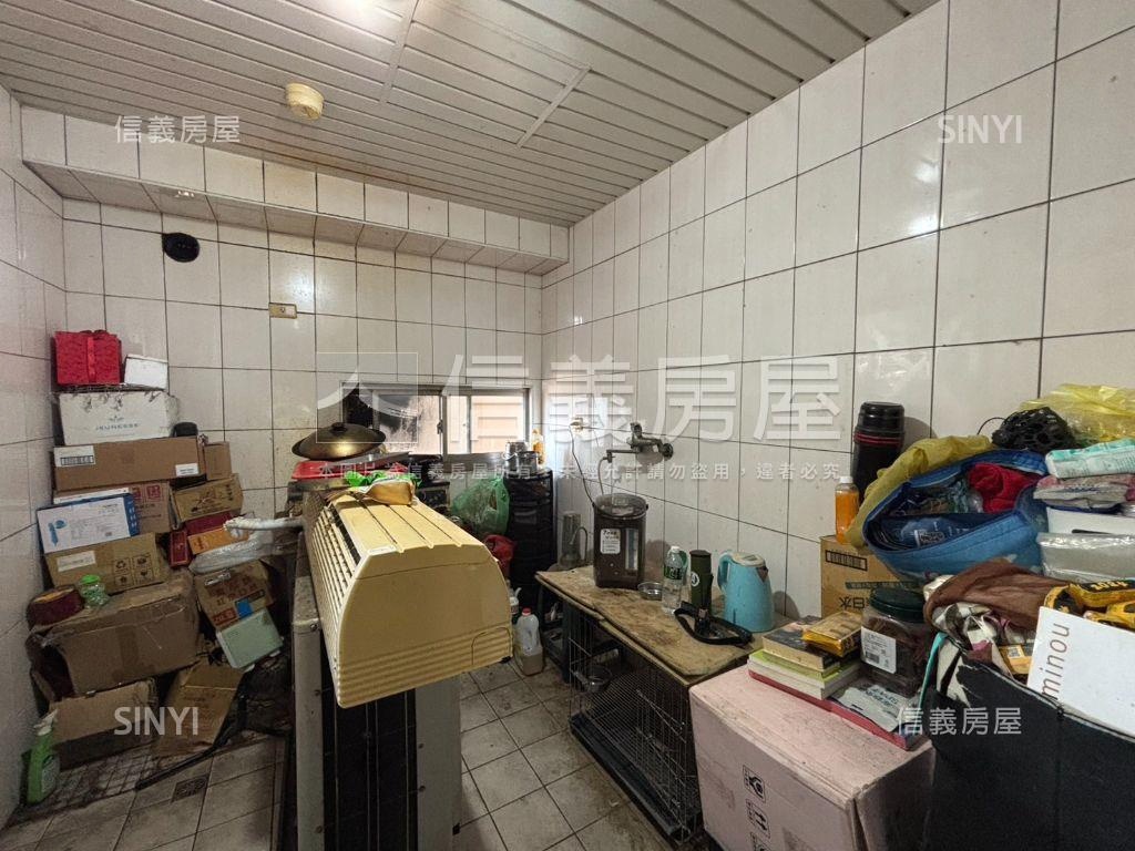 ★陽明果貿新城三房平車★房屋室內格局與周邊環境