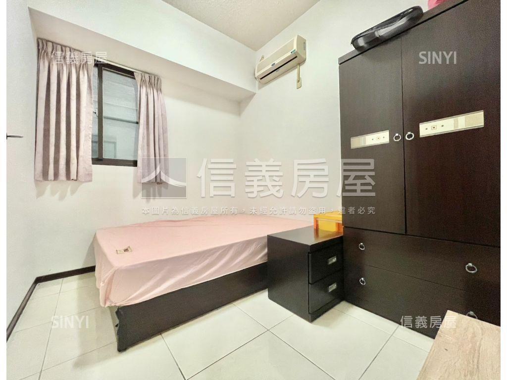 站前ＣＡＳＡ質感兩房車位房屋室內格局與周邊環境