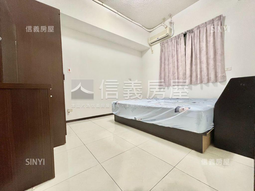 站前ＣＡＳＡ質感兩房車位房屋室內格局與周邊環境