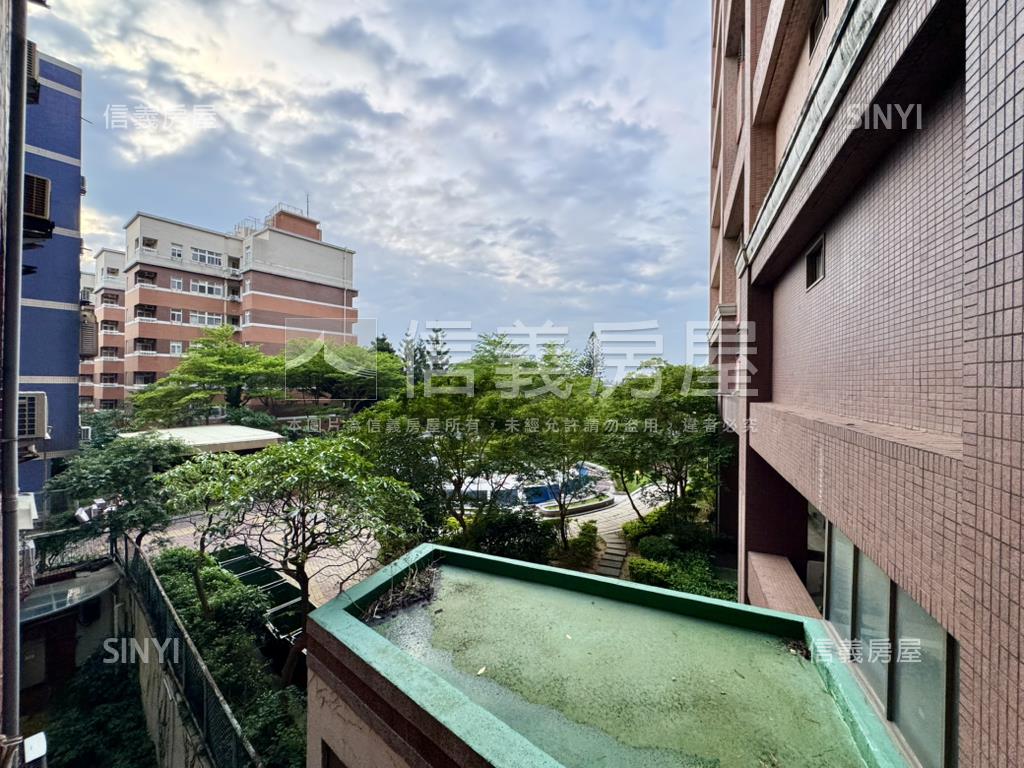 專任近交大雅砌電梯套房房屋室內格局與周邊環境