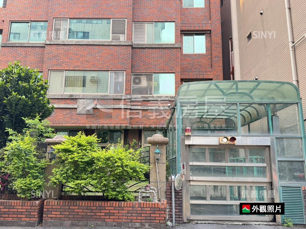 專任近交大雅砌電梯套房房屋室內格局與周邊環境