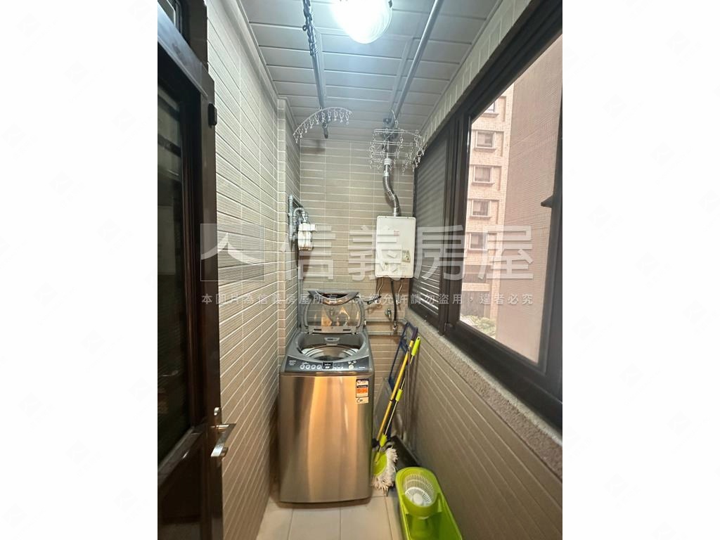 仁愛公園北歐兩房房屋室內格局與周邊環境
