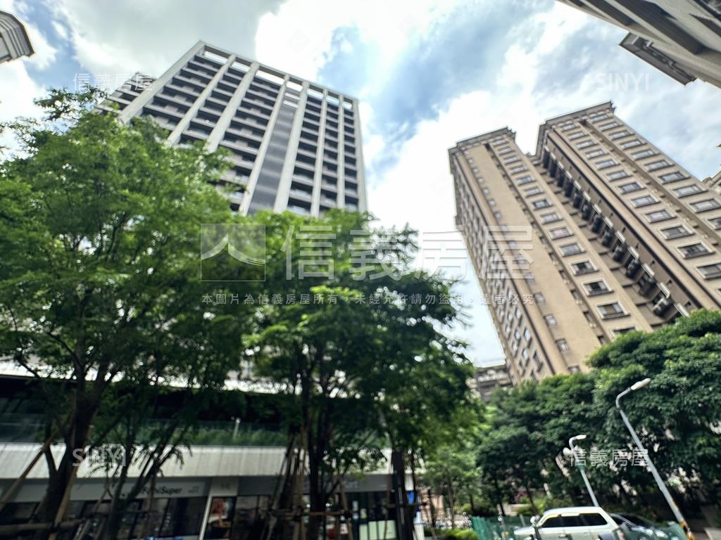 仁愛公園北歐兩房房屋室內格局與周邊環境