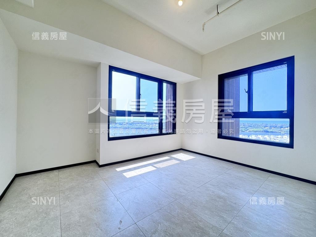 海天一色綠意盡收眼底宅房屋室內格局與周邊環境