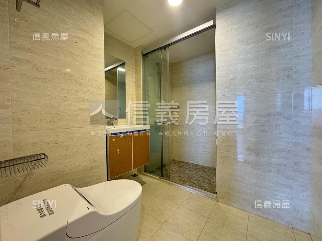 海天一色綠意盡收眼底宅房屋室內格局與周邊環境