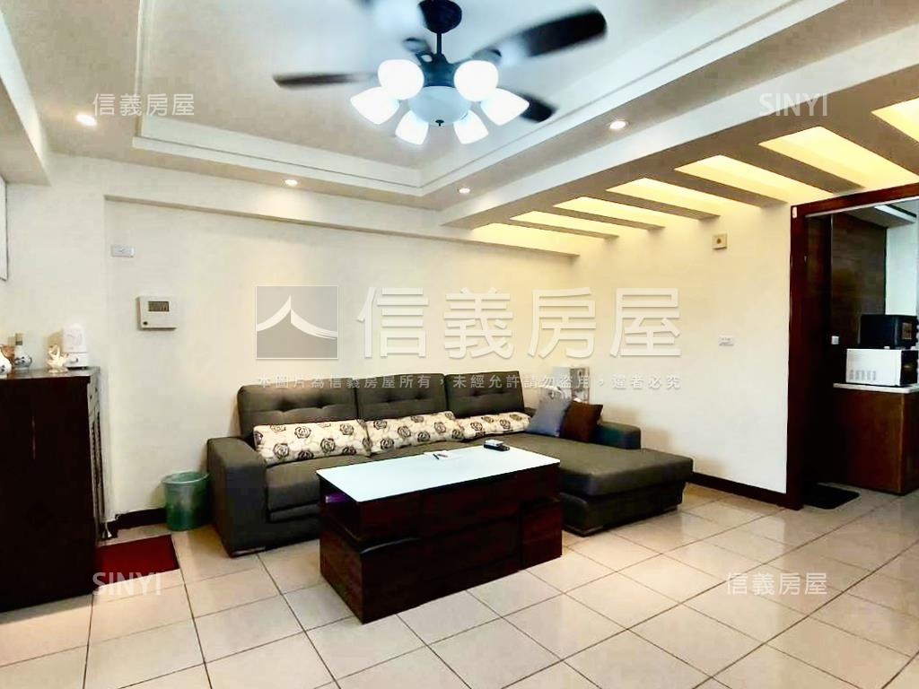 近新平國小２房平車房屋室內格局與周邊環境