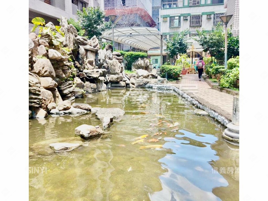 近新平國小２房平車房屋室內格局與周邊環境