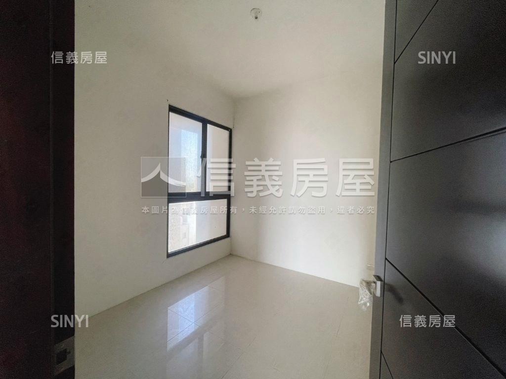 青埔高鐵Ａ１９三房景觀宅房屋室內格局與周邊環境