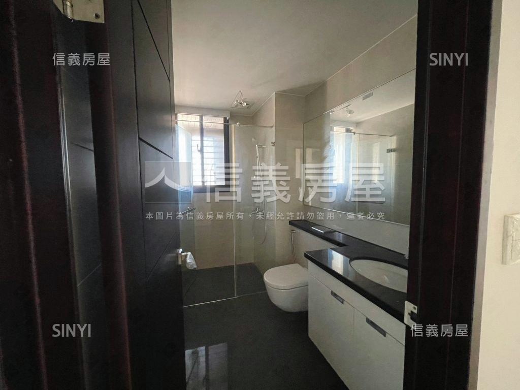 青埔高鐵Ａ１９三房景觀宅房屋室內格局與周邊環境