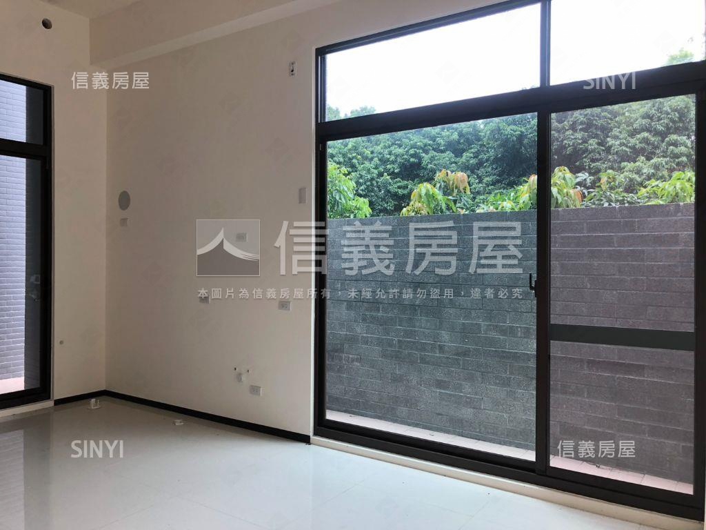 誠售南崗面寬約５米透店房屋室內格局與周邊環境