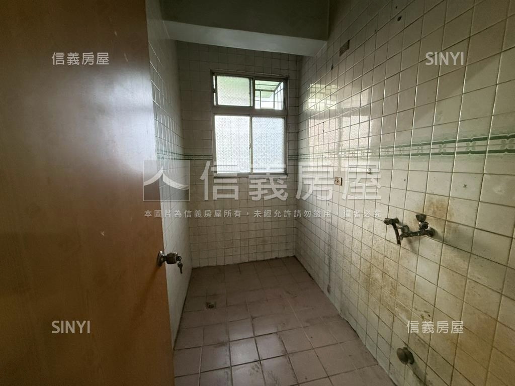 南區五權小資兩房房屋室內格局與周邊環境