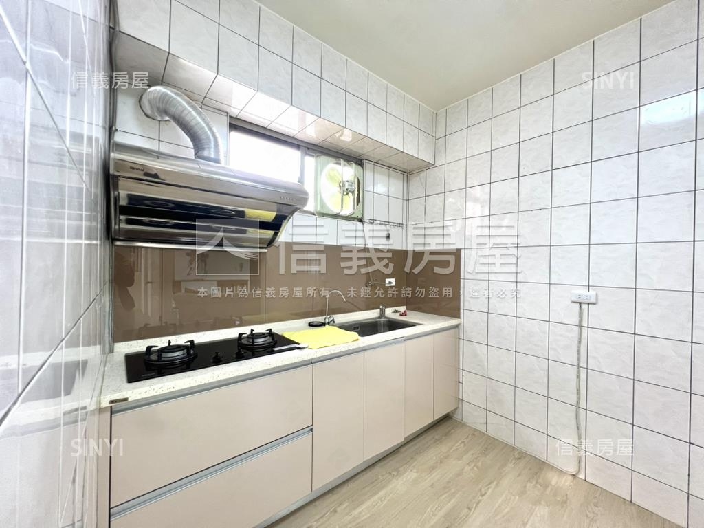 近平實南紡東光尊邸機能宅房屋室內格局與周邊環境