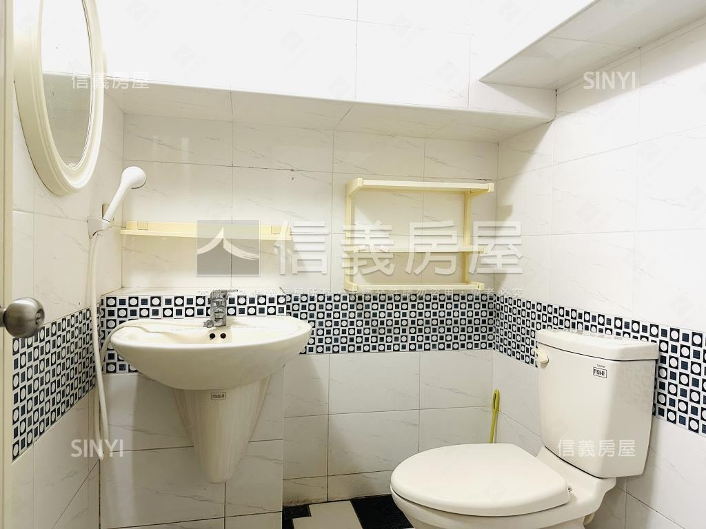 近文藻榮總收租庭園戶房屋室內格局與周邊環境