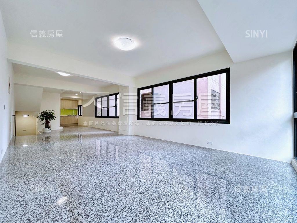 近一中邊間收租自用金透店房屋室內格局與周邊環境