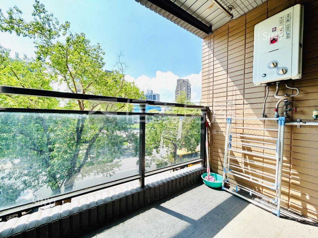 專✪綠意華固面公園房屋室內格局與周邊環境