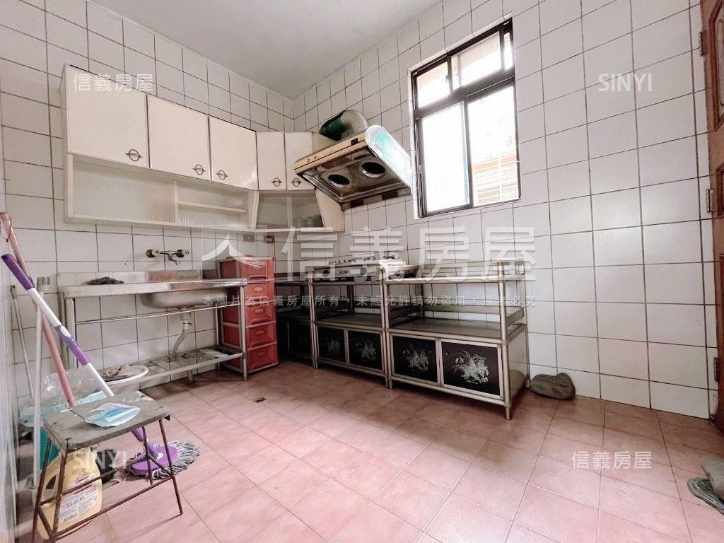 百年溫莎優質大空間房屋室內格局與周邊環境