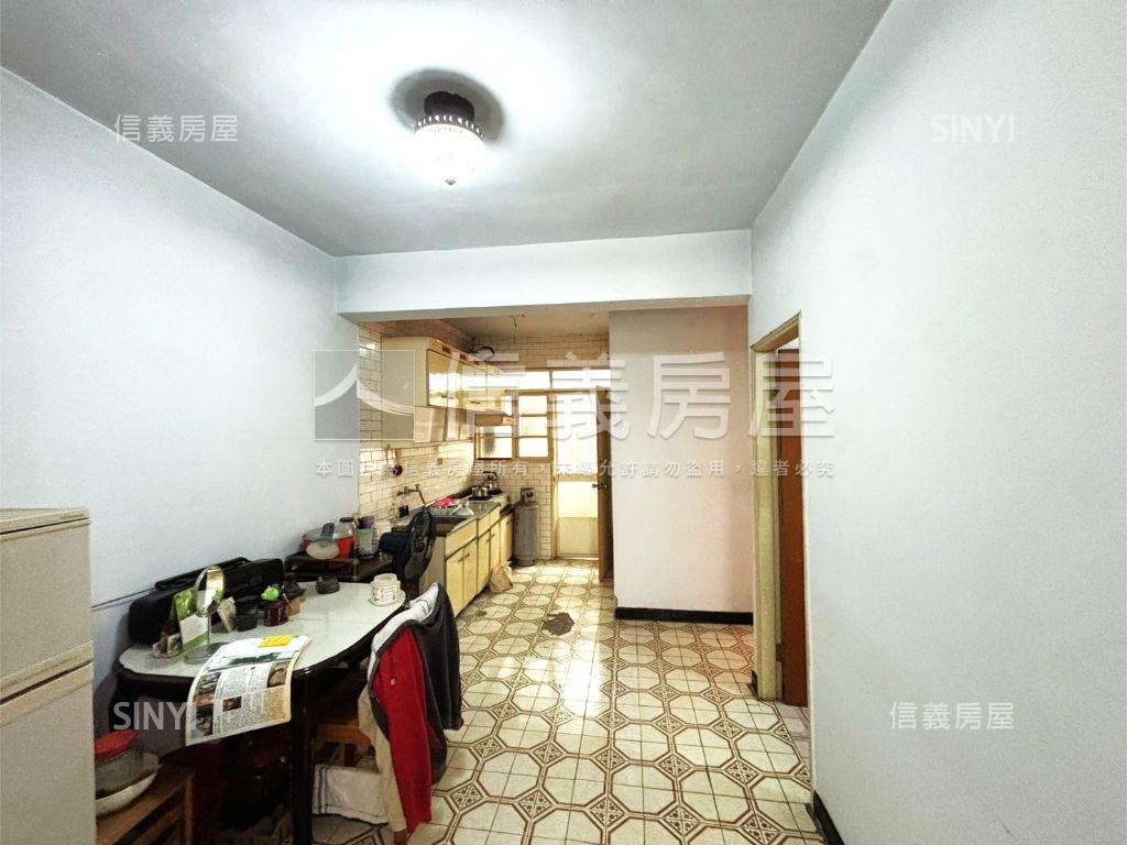 早安綠莊靜巷邊間二樓房屋室內格局與周邊環境