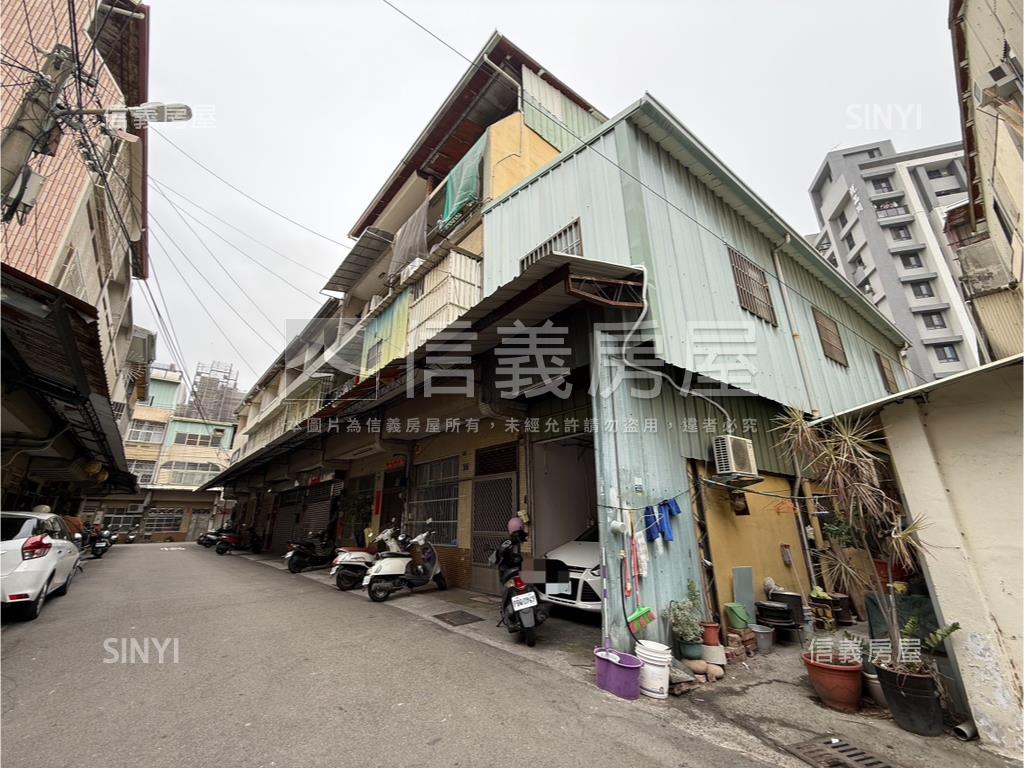 大里大地坪邊間透天房屋室內格局與周邊環境