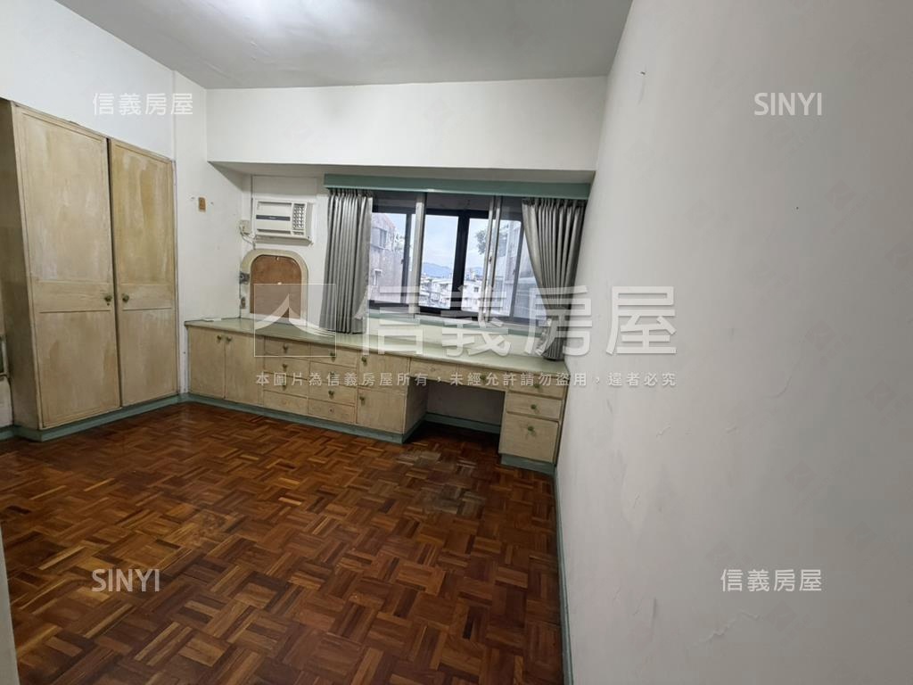 福和邊間採光靓四房房屋室內格局與周邊環境