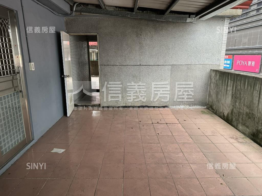 小碧潭捷運站旁漂亮公寓房屋室內格局與周邊環境