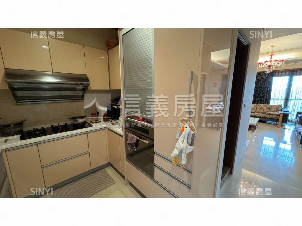 １１期大面寬黃金店墅房屋室內格局與周邊環境