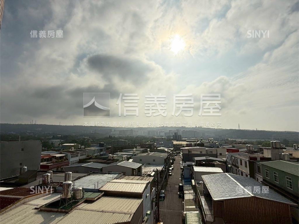 龍潭青年國宅３房車位房屋室內格局與周邊環境