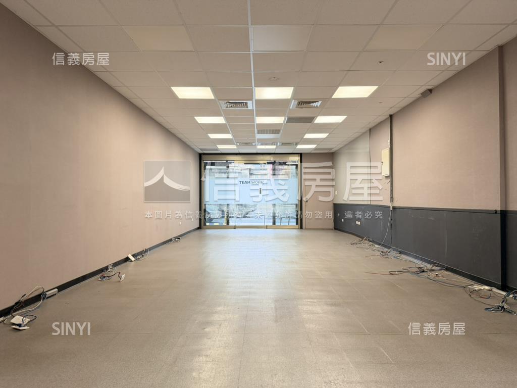 正市民大道獨棟透天房屋室內格局與周邊環境