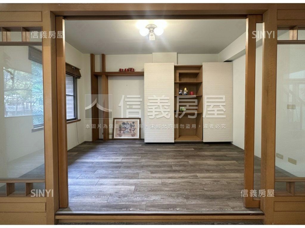 專＊面公園近北區四房平車房屋室內格局與周邊環境