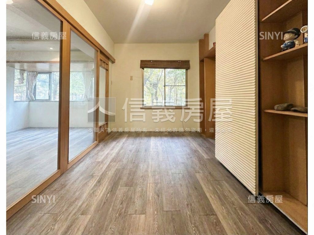 專＊面公園近北區四房平車房屋室內格局與周邊環境