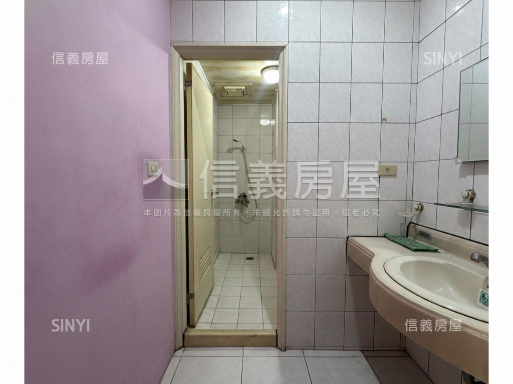 專＊面公園近北區四房平車房屋室內格局與周邊環境