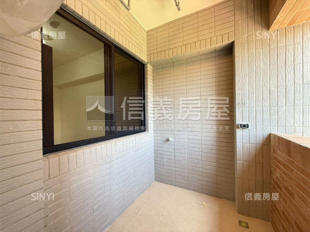 ＬＭ陽光四季美兩房平車房屋室內格局與周邊環境