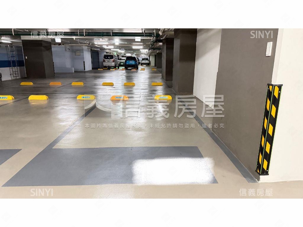 海都高樓層帶平面車位房屋室內格局與周邊環境