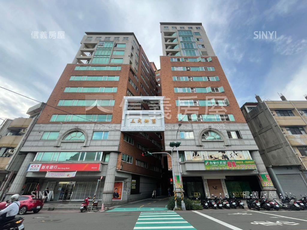 三民御璽黃金商辦房屋室內格局與周邊環境
