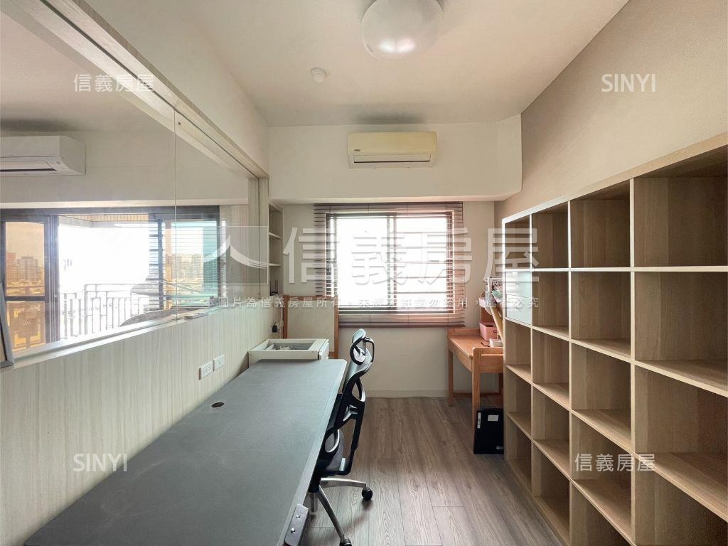 文化馥麗精裝高樓四房平車房屋室內格局與周邊環境