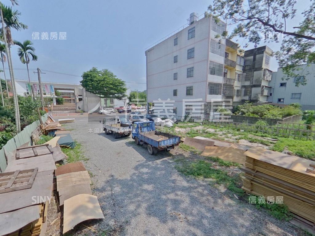 面學校過三百坪住宅區土地房屋室內格局與周邊環境