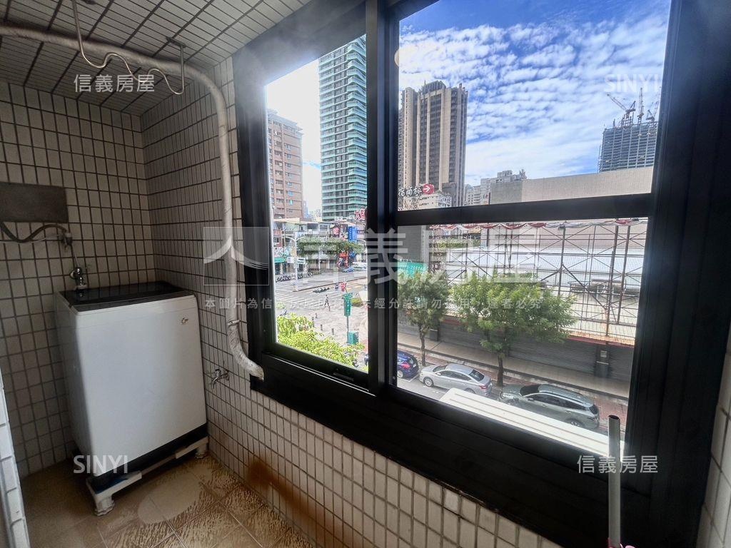 巨蛋捷運百貨陽光精美宅房屋室內格局與周邊環境