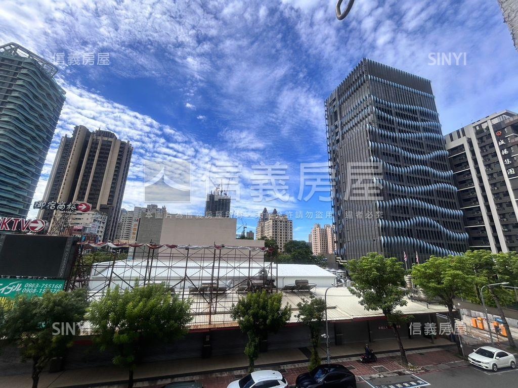 巨蛋捷運百貨陽光精美宅房屋室內格局與周邊環境