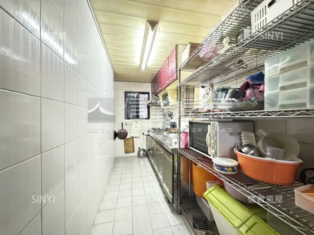 捷運中和站靜巷美寓房屋室內格局與周邊環境