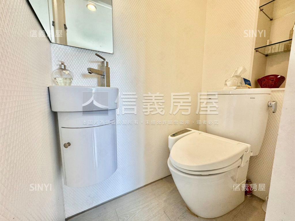天闊首購高樓景觀美３房房屋室內格局與周邊環境