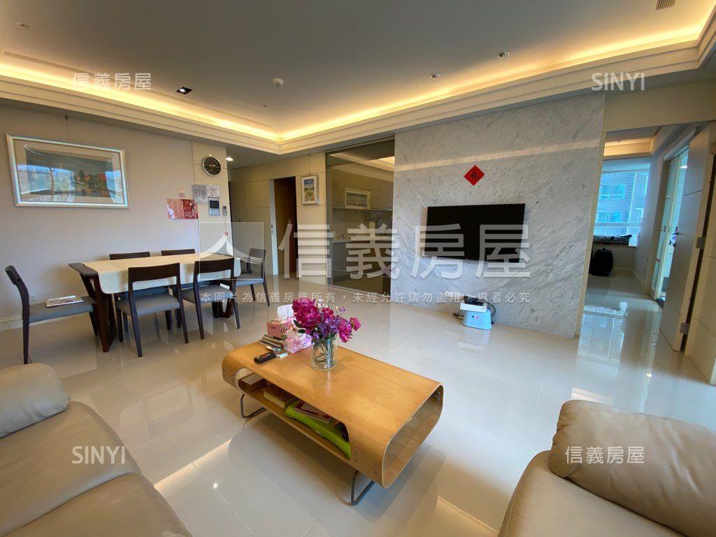 台北灣海景３房車位房屋室內格局與周邊環境